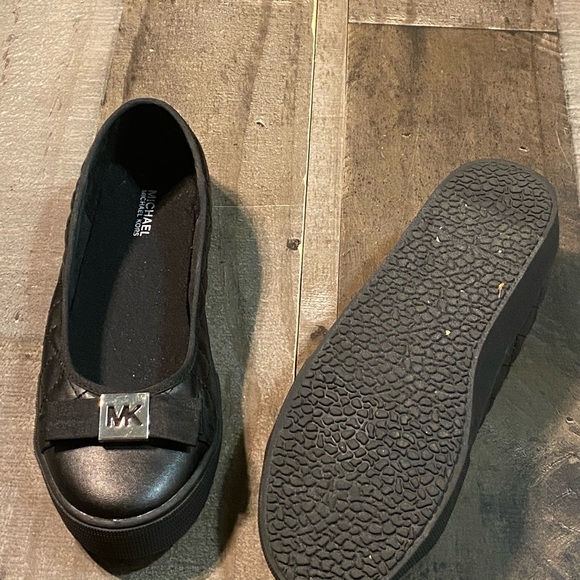 Michael kors cali Tracie shoes girls size 4 - Picture 5 of 6